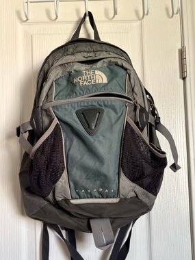 The North Face Yavapai Backpack Grey Teal Lavender Daypack Hiking School Bag